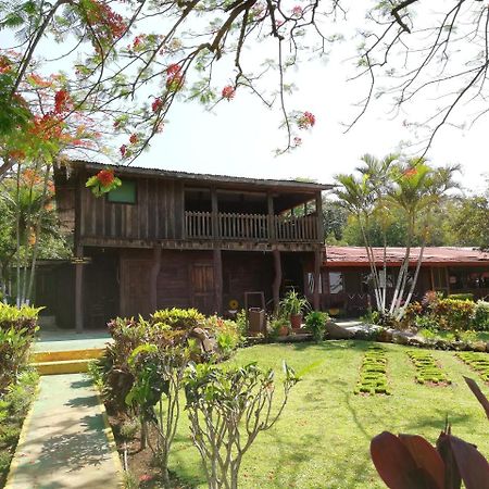 Hotel Rincon De La Vieja Lodge Liberia Exterior photo